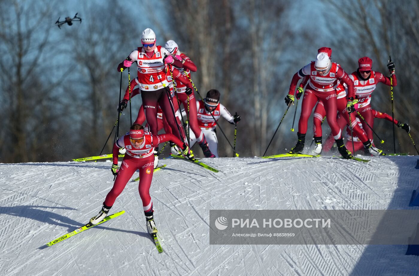 Забег лучших лыжников и биатлонистов "Гонка чемпионов". День второй. Эстафета