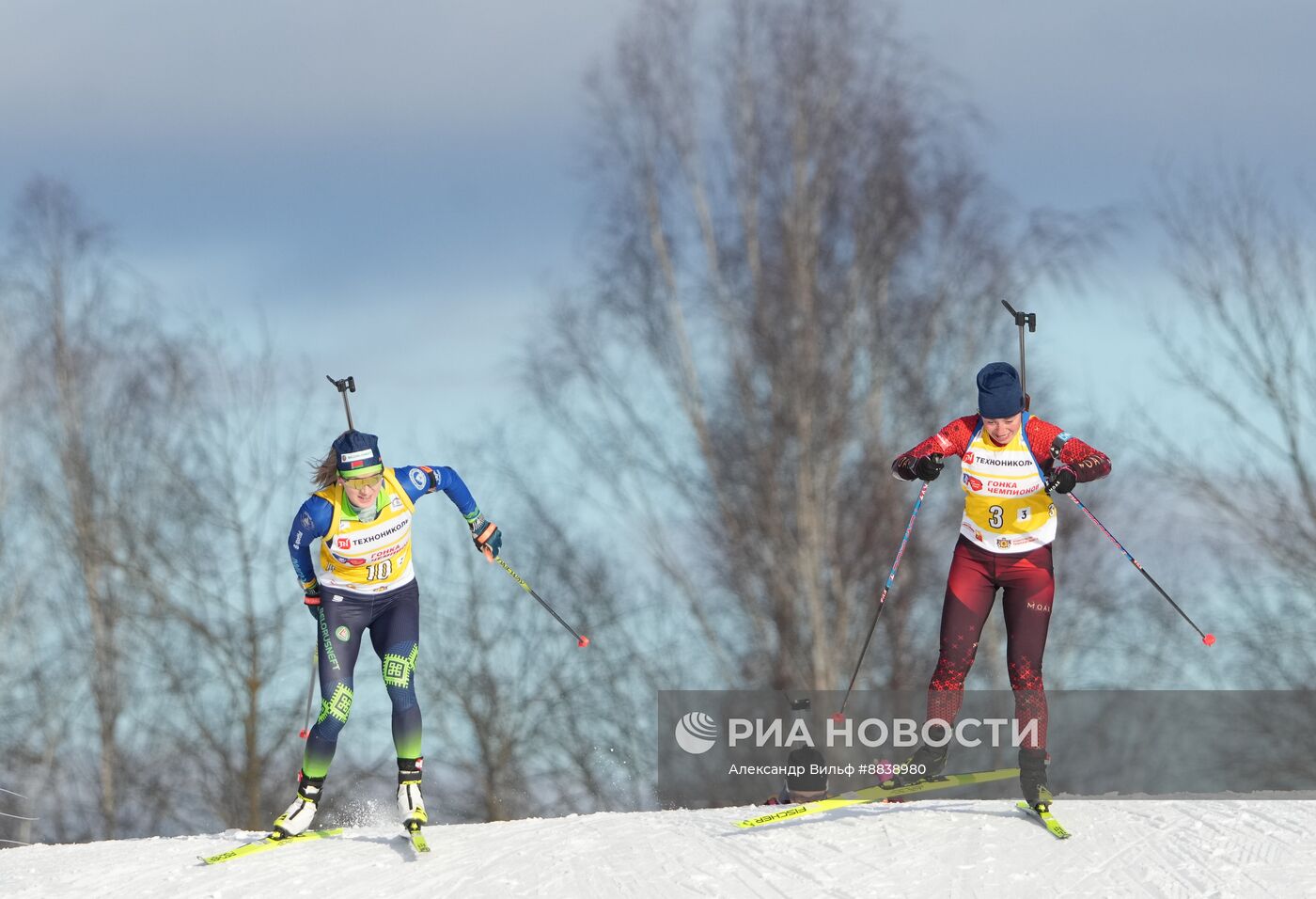 Забег лучших лыжников и биатлонистов "Гонка чемпионов". День второй. Эстафета