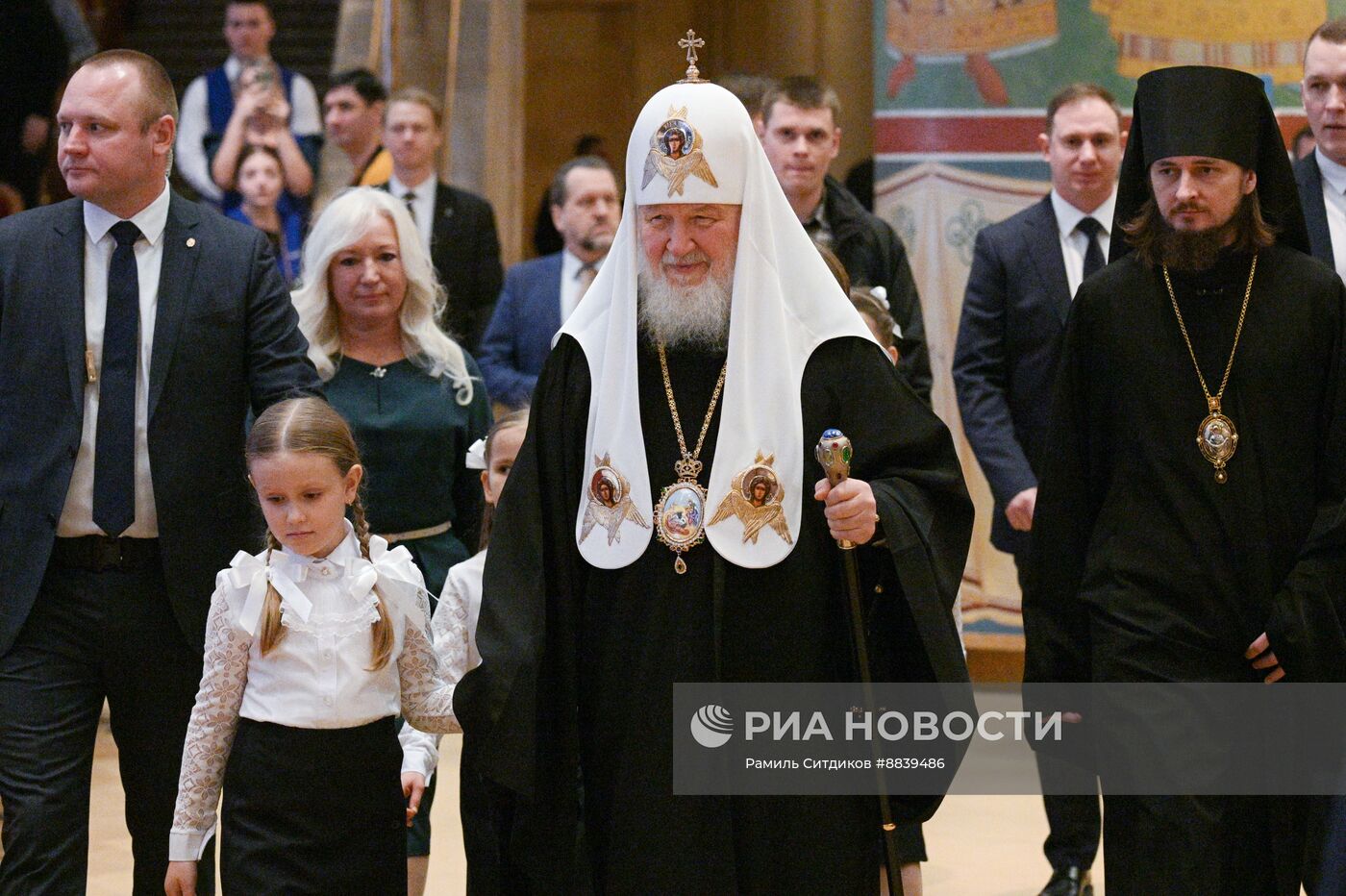 Патриаршая Рождественская елка в храме Христа Спасителя 