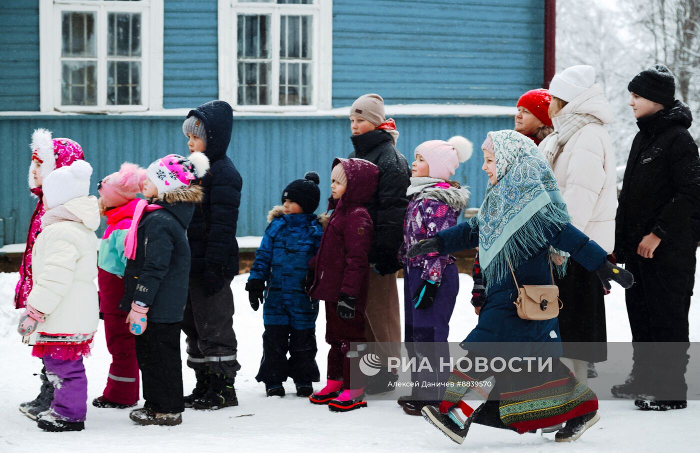 Празднование Рождества староверческой общиной в Ленинградской области