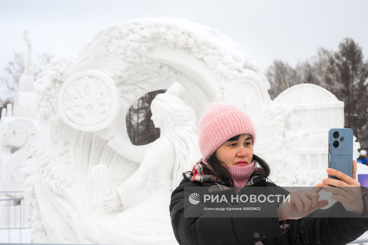 Сибирский конкурс снежной скульптуры