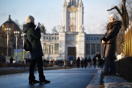 Теплая погода в Москве