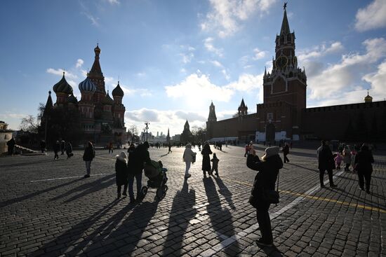 Теплая погода в Москве