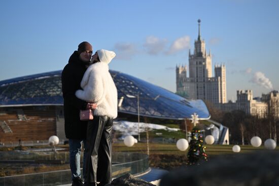 Теплая погода в Москве