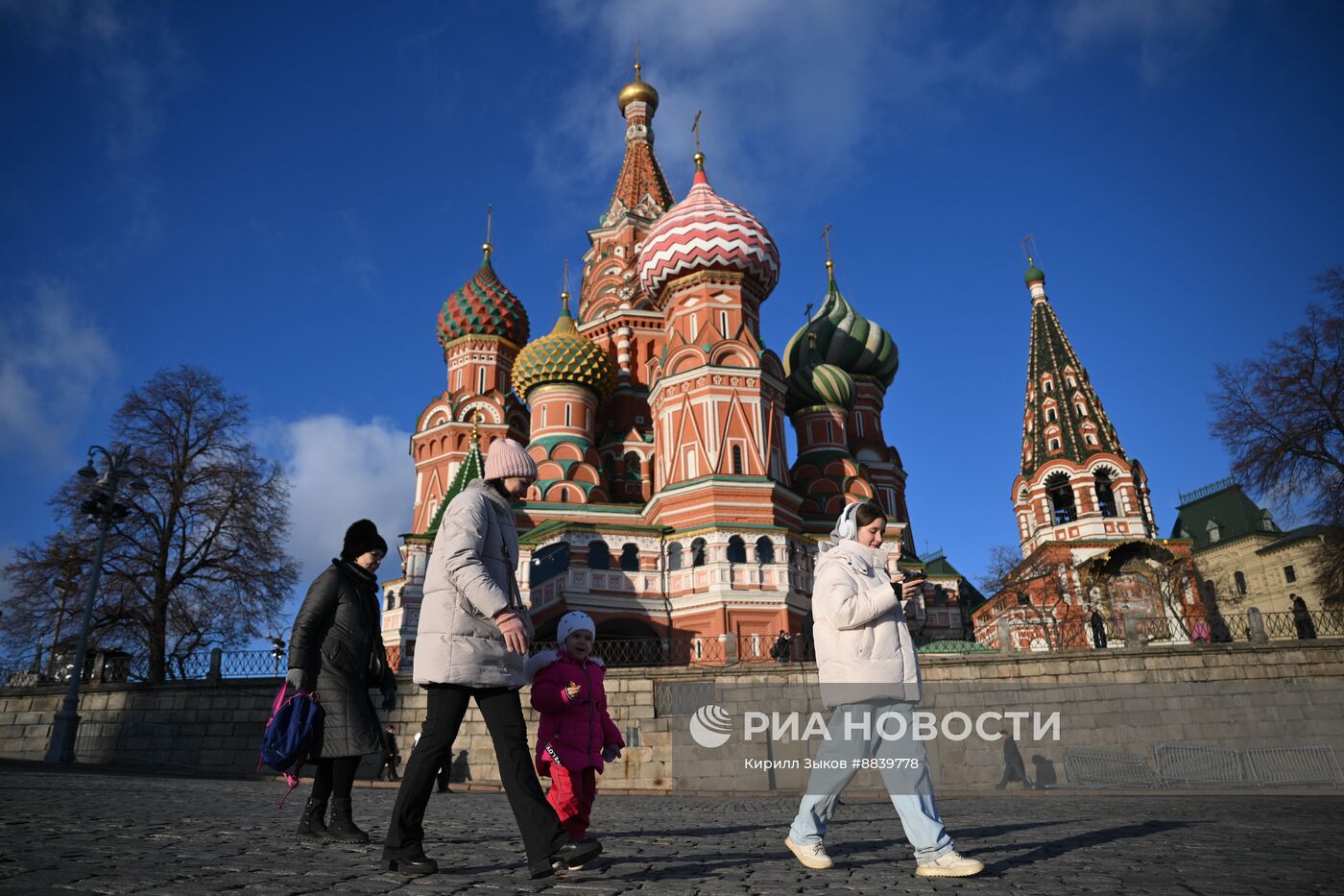 Теплая погода в Москве