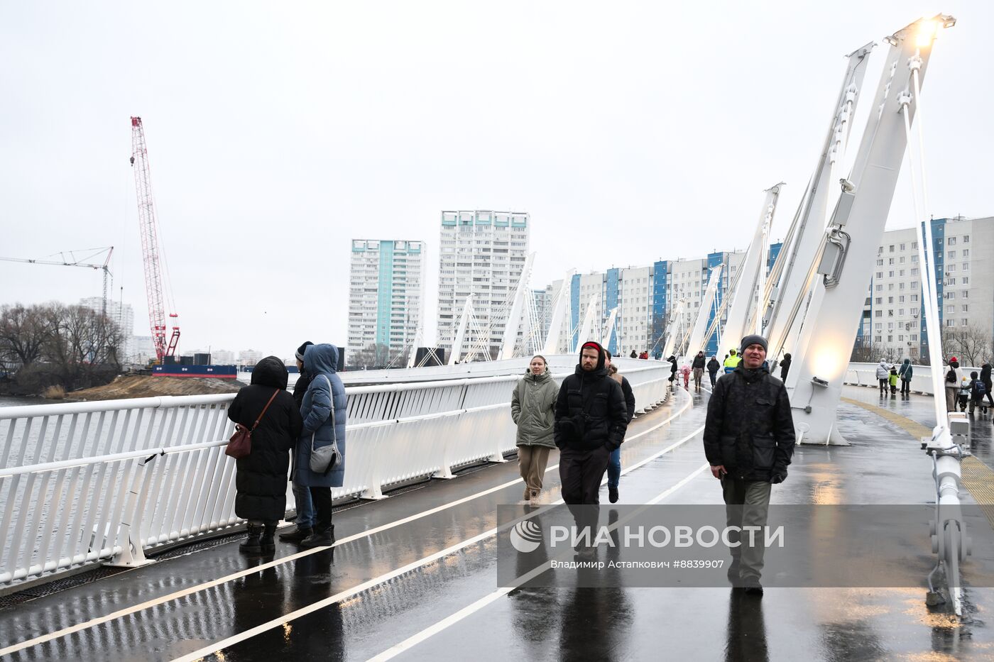 Открытие пешеходного моста в Нагатинском затоне