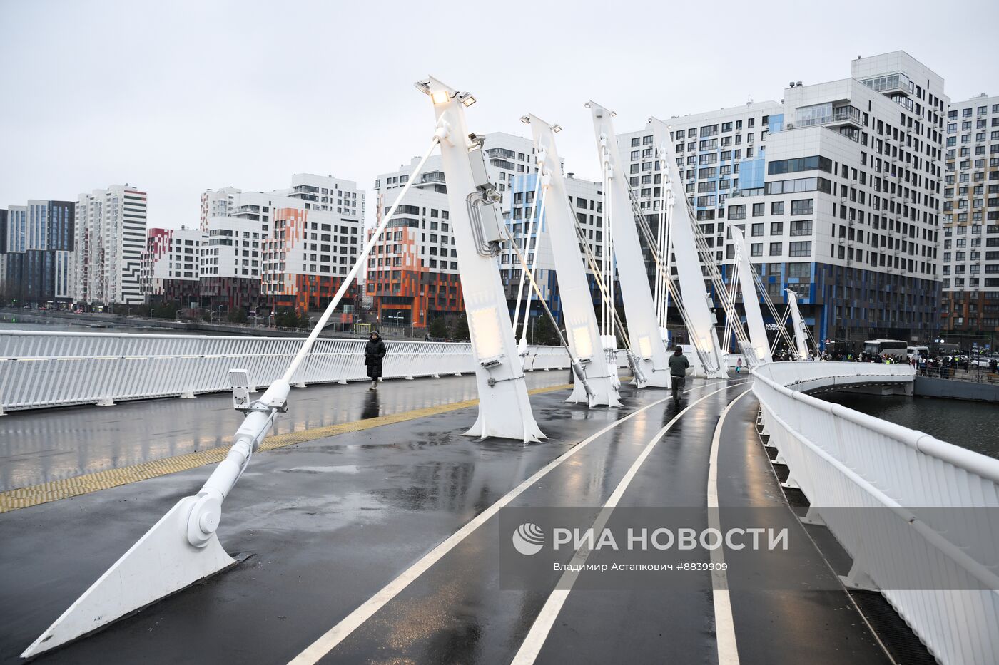 Открытие пешеходного моста в Нагатинском затоне