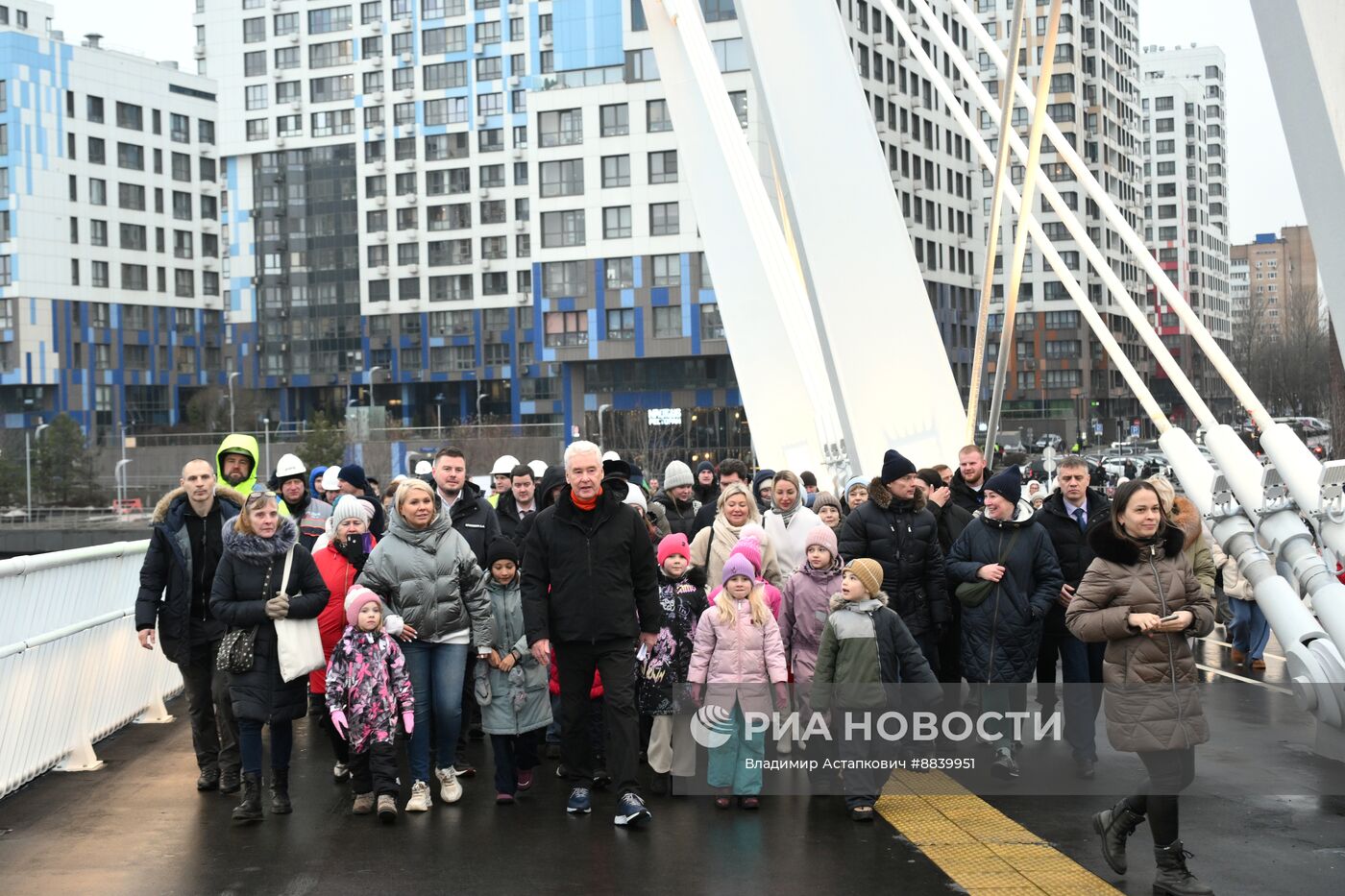 Открытие пешеходного моста в Нагатинском затоне