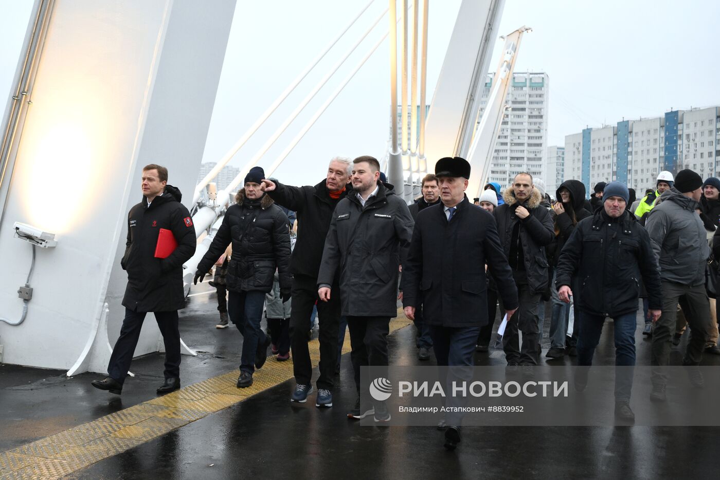 Открытие пешеходного моста в Нагатинском затоне