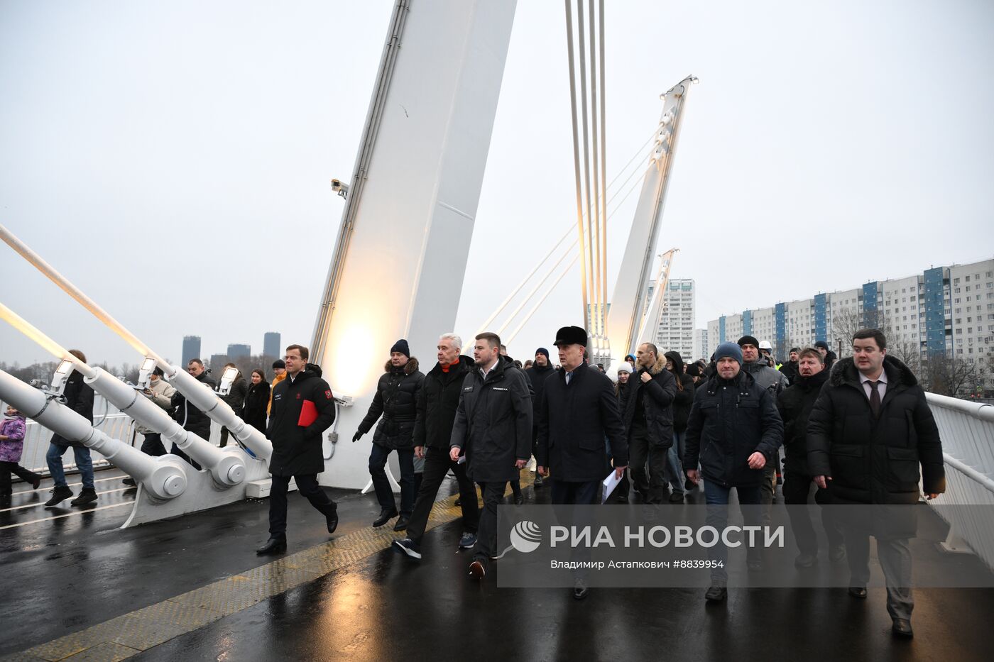 Открытие пешеходного моста в Нагатинском затоне