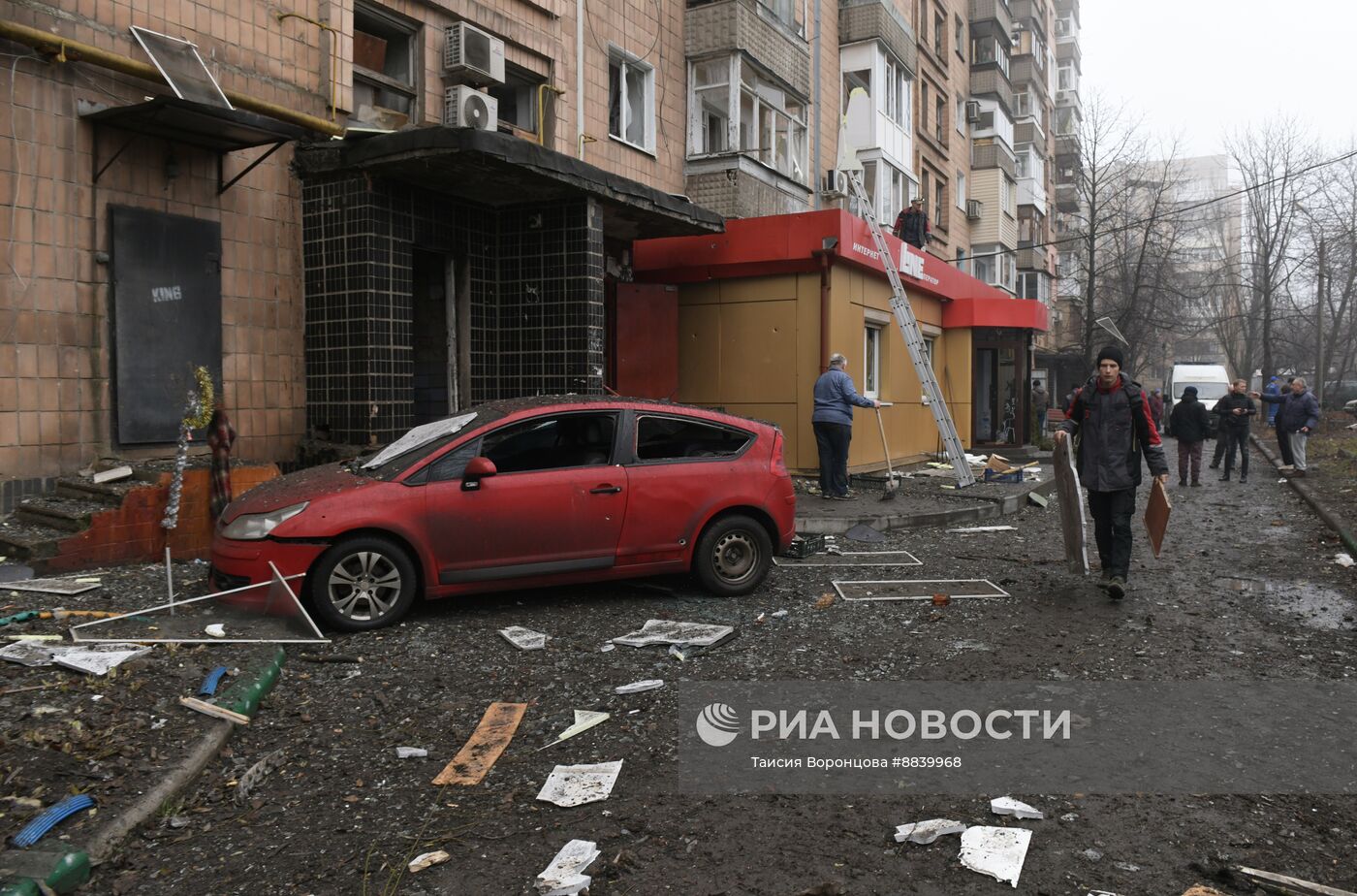 ВСУ нанесли ракетный удар по супермаркету в Донецке 