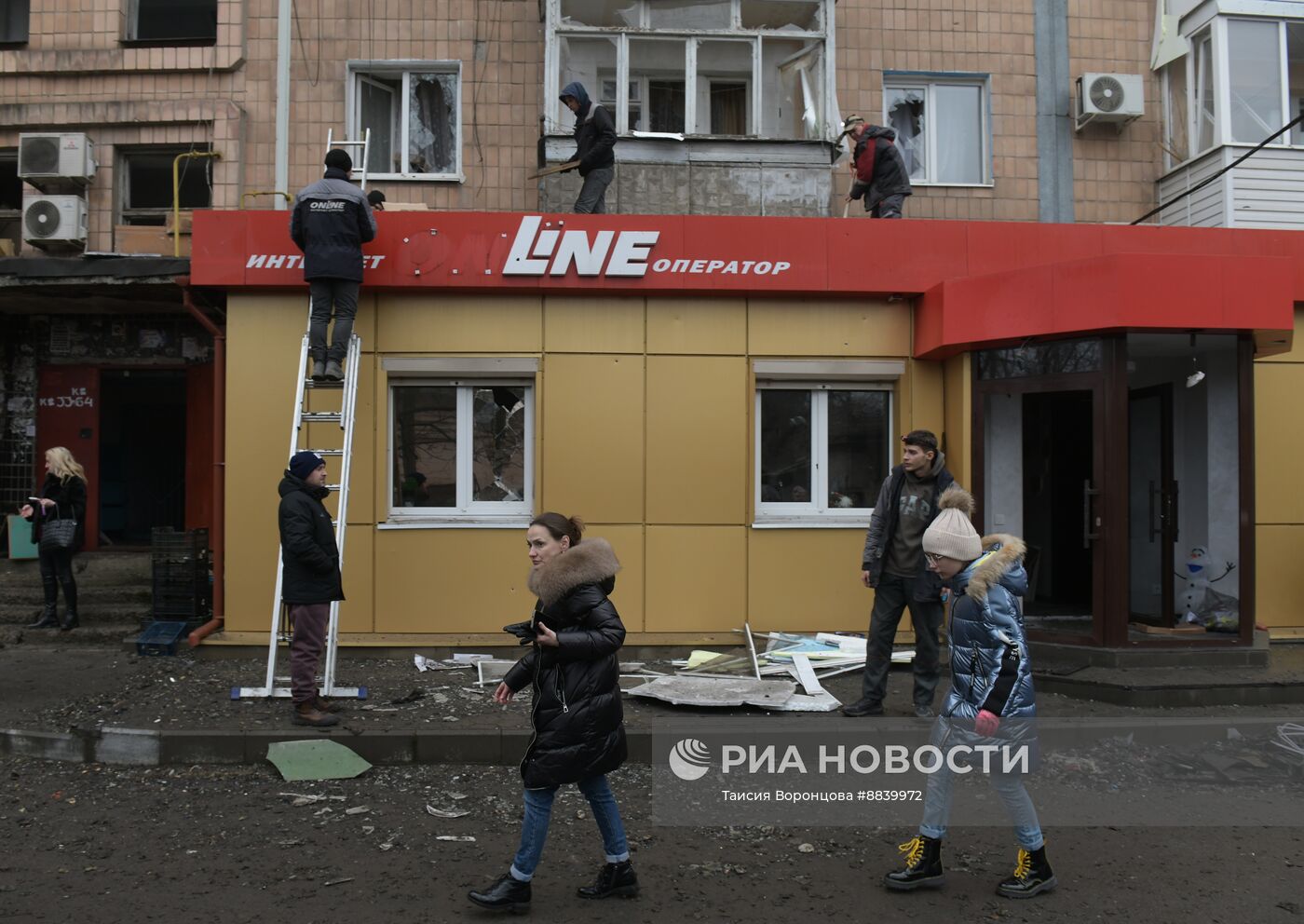 ВСУ нанесли ракетный удар по супермаркету в Донецке 