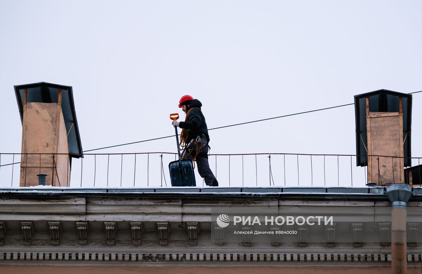 Уборка снега в Санкт-Петербурге