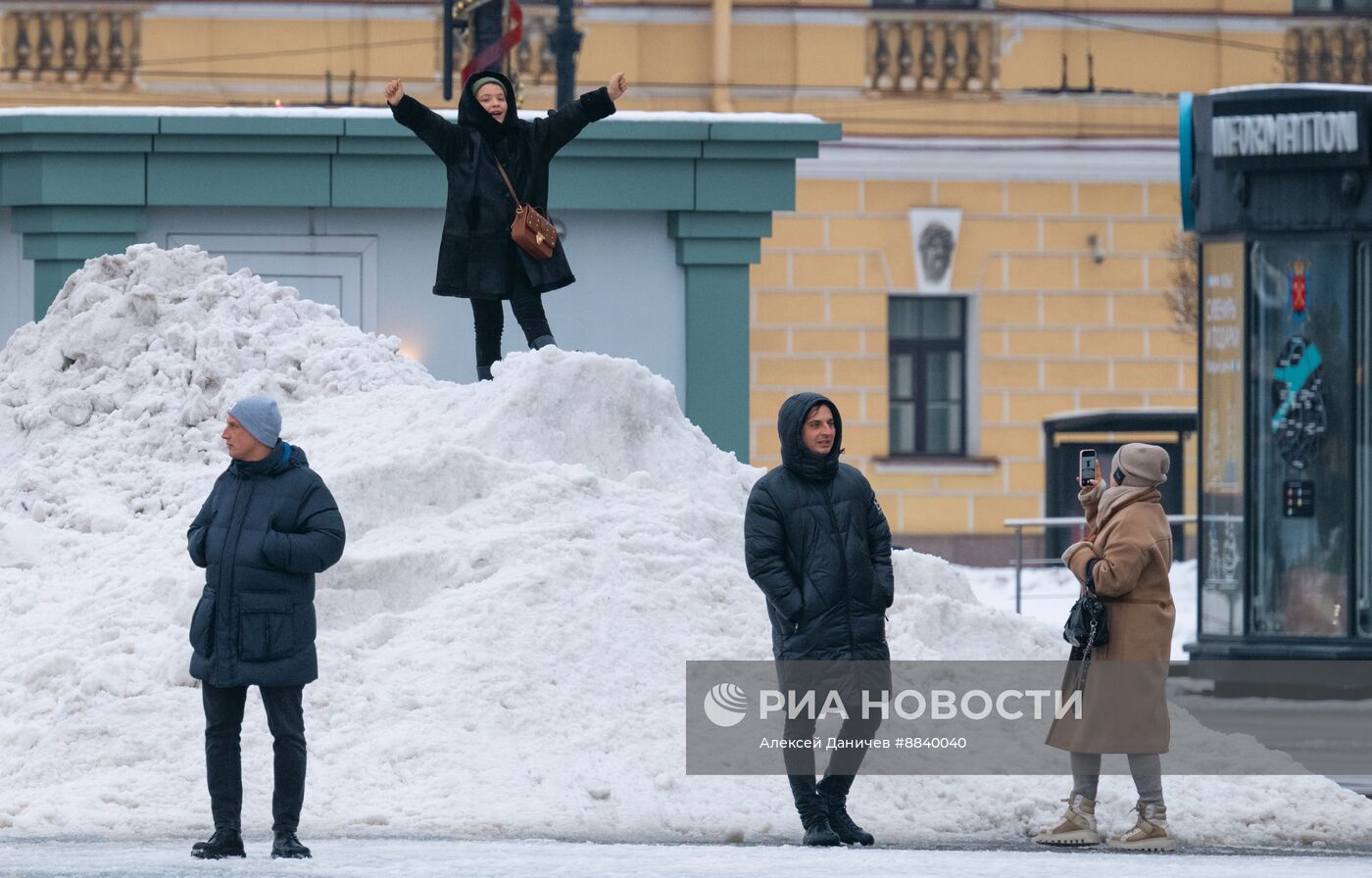 Уборка снега в Санкт-Петербурге