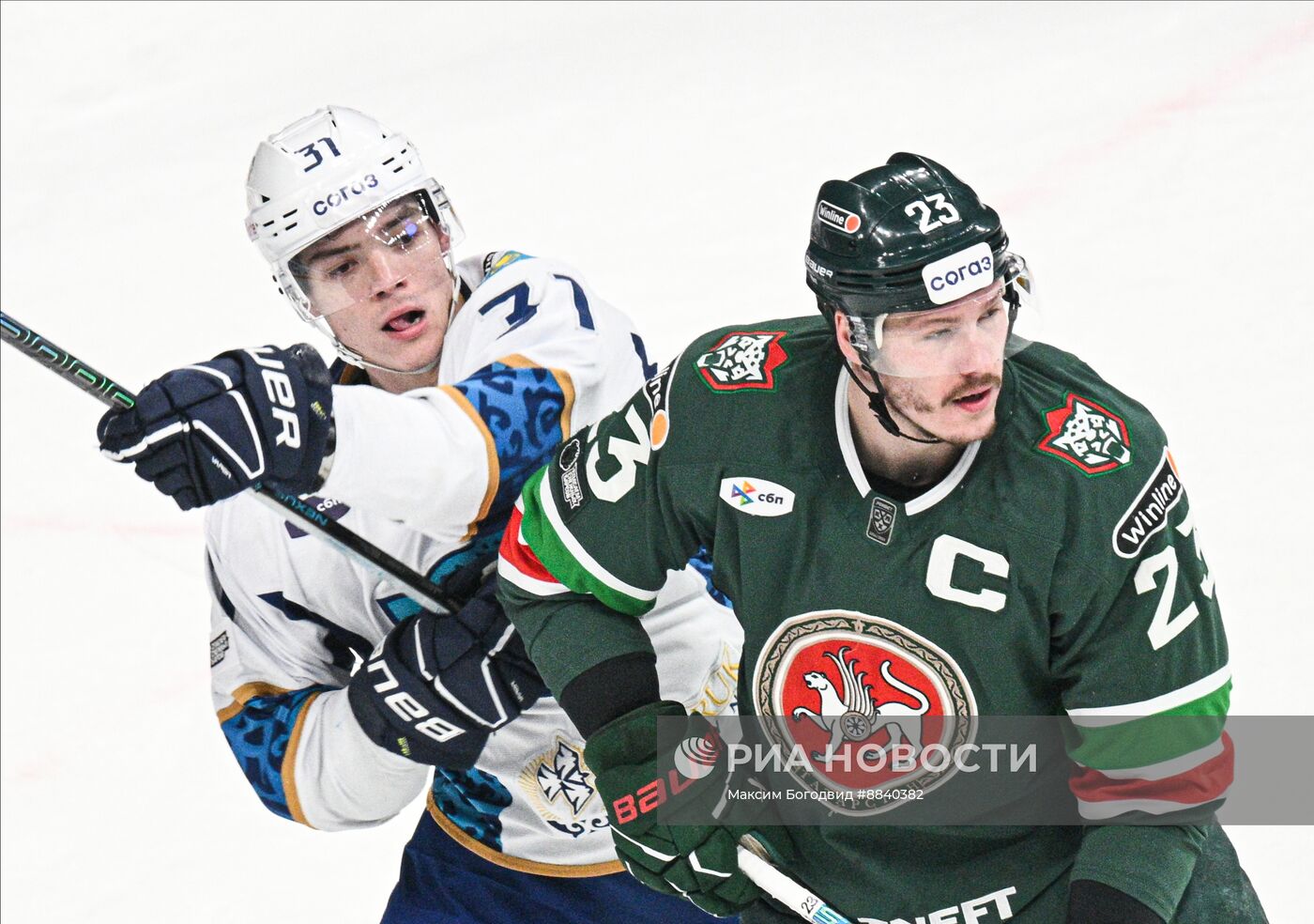 Хоккей. КХЛ. Матч "Ак Барс" - "Барыс"