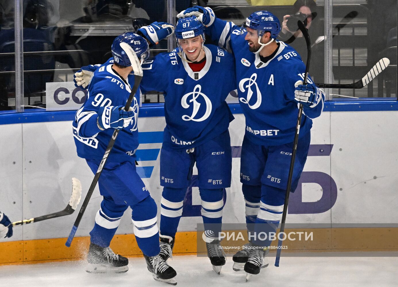 Хоккей. КХЛ. Матч "Динамо М" - СКА