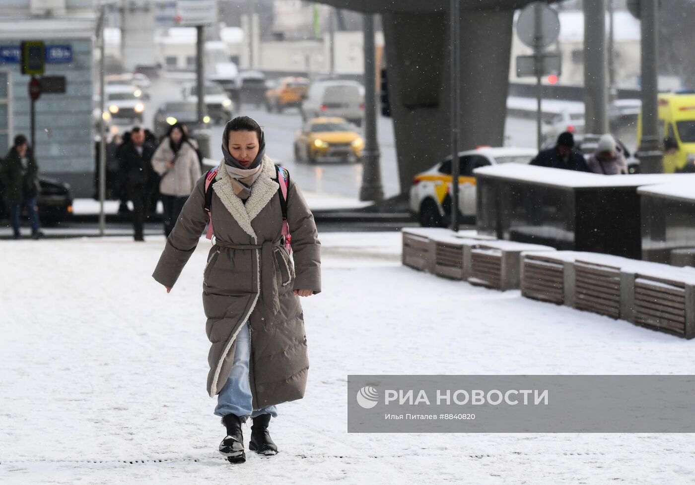 Снег в Москве