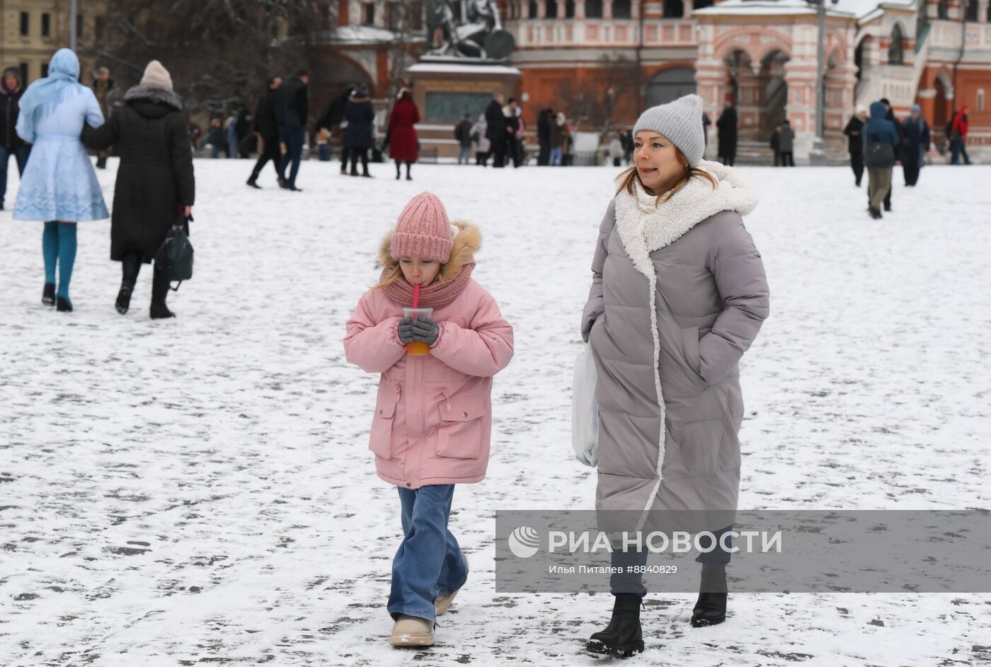 Снег в Москве