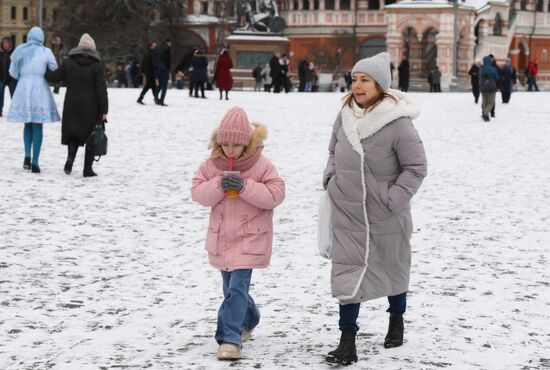 Снег в Москве