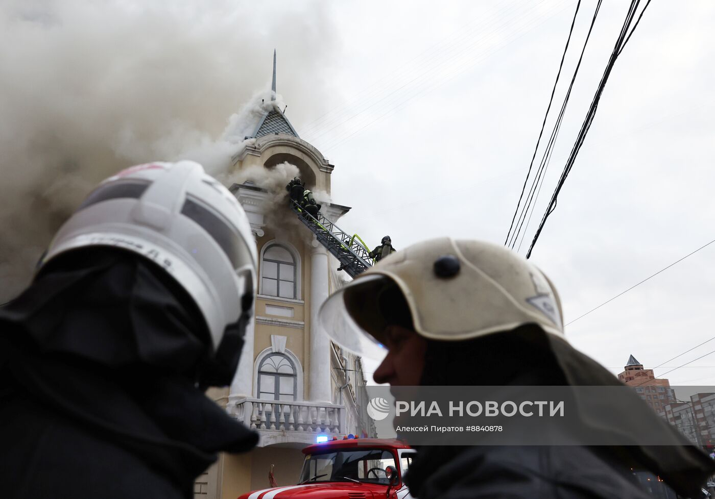 Пожар в здании военного госпиталя в Туле