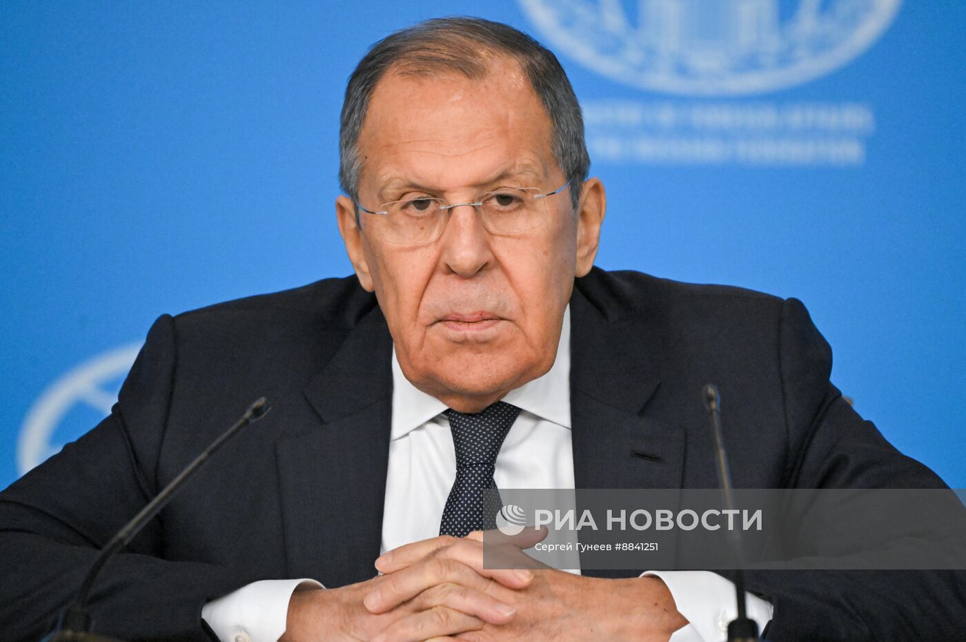 Пресс-конференция главы МИД РФ С. Лаврова