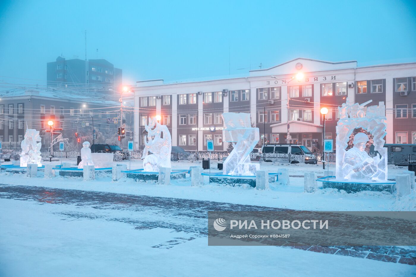 Ледовые скульптуры, посвященные 80-летию Победы в Великой Отечественной войне