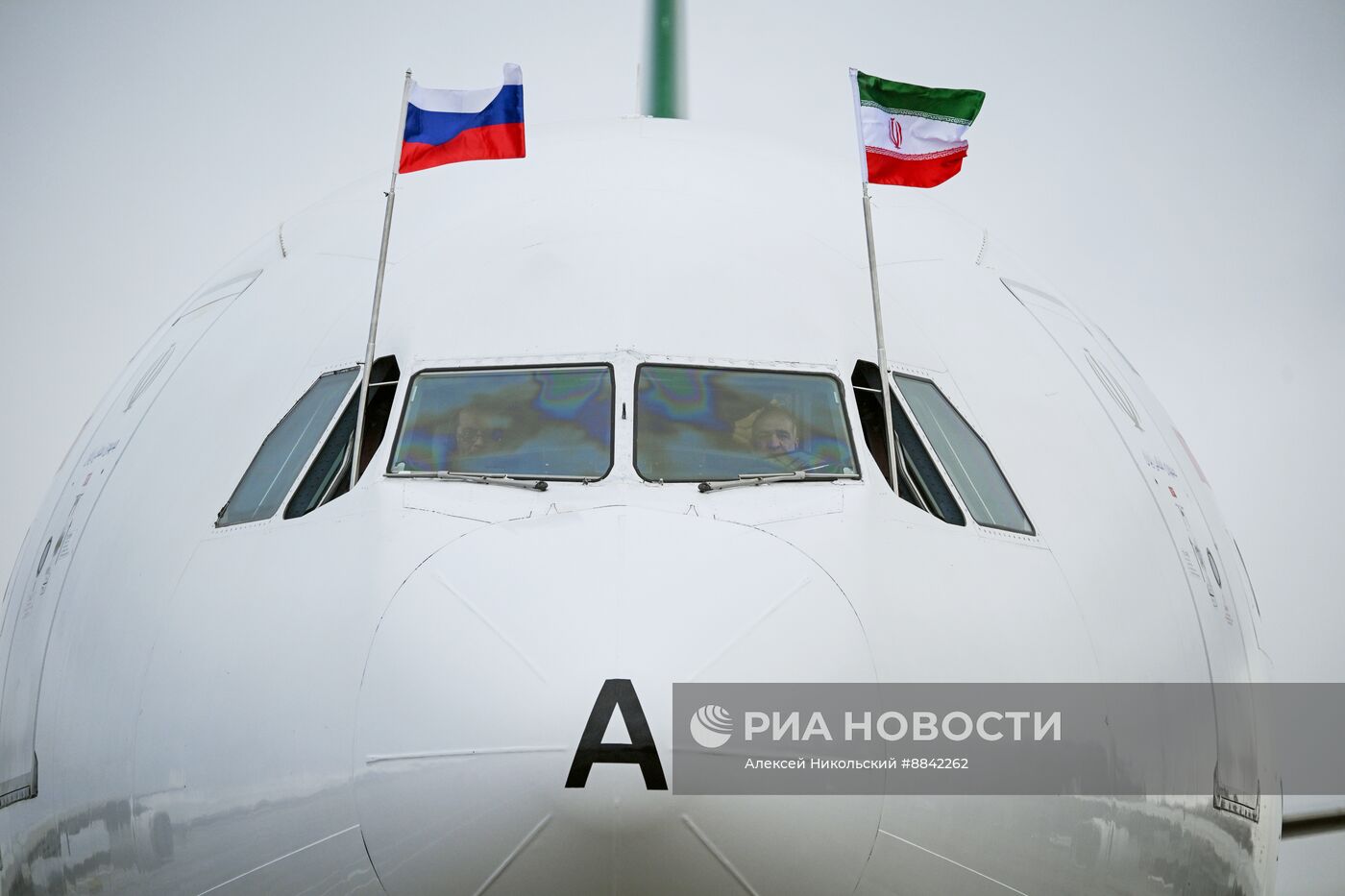 Прилет президента Ирана М. Пезешкиана в Москву