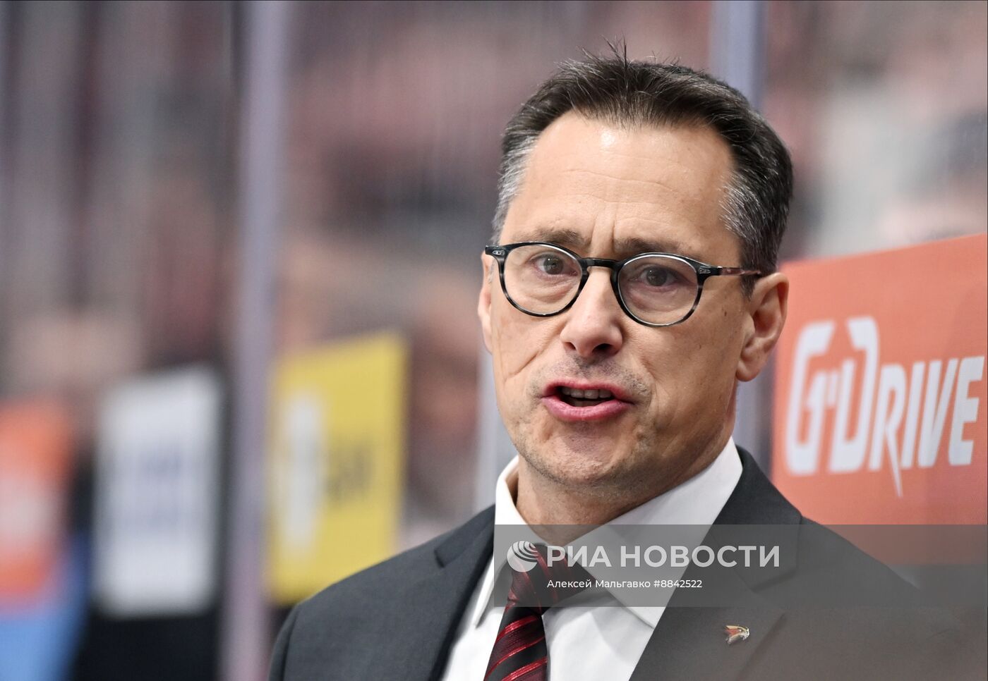 Хоккей. КХЛ. Матч "Авангард" - ЦСКА