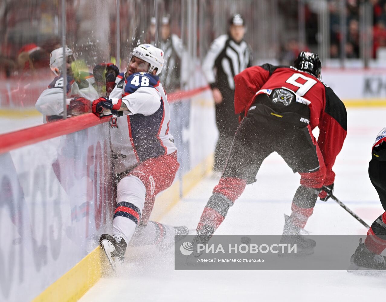 Хоккей. КХЛ. Матч "Авангард" - ЦСКА
