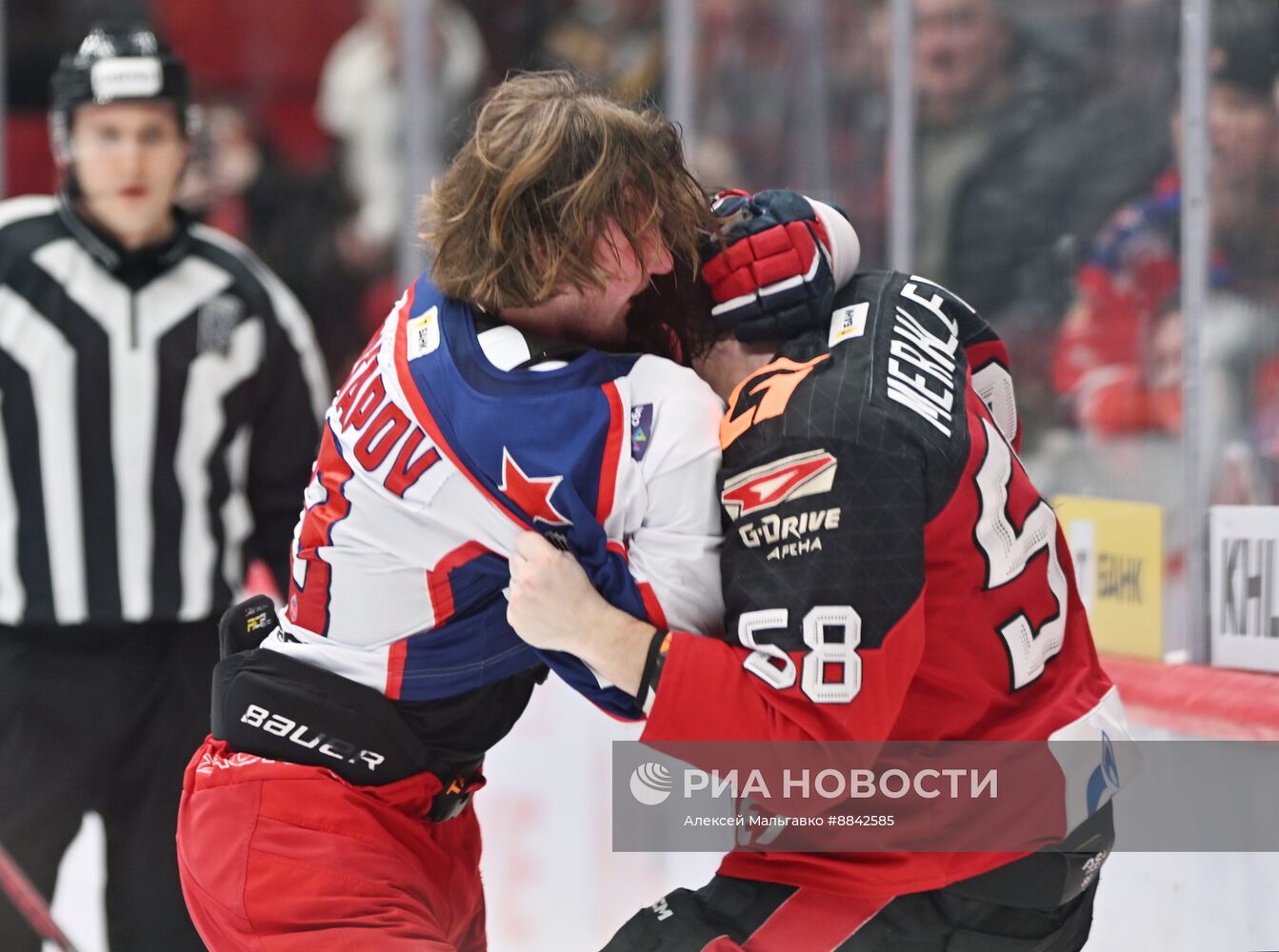 Хоккей. КХЛ. Матч "Авангард" - ЦСКА