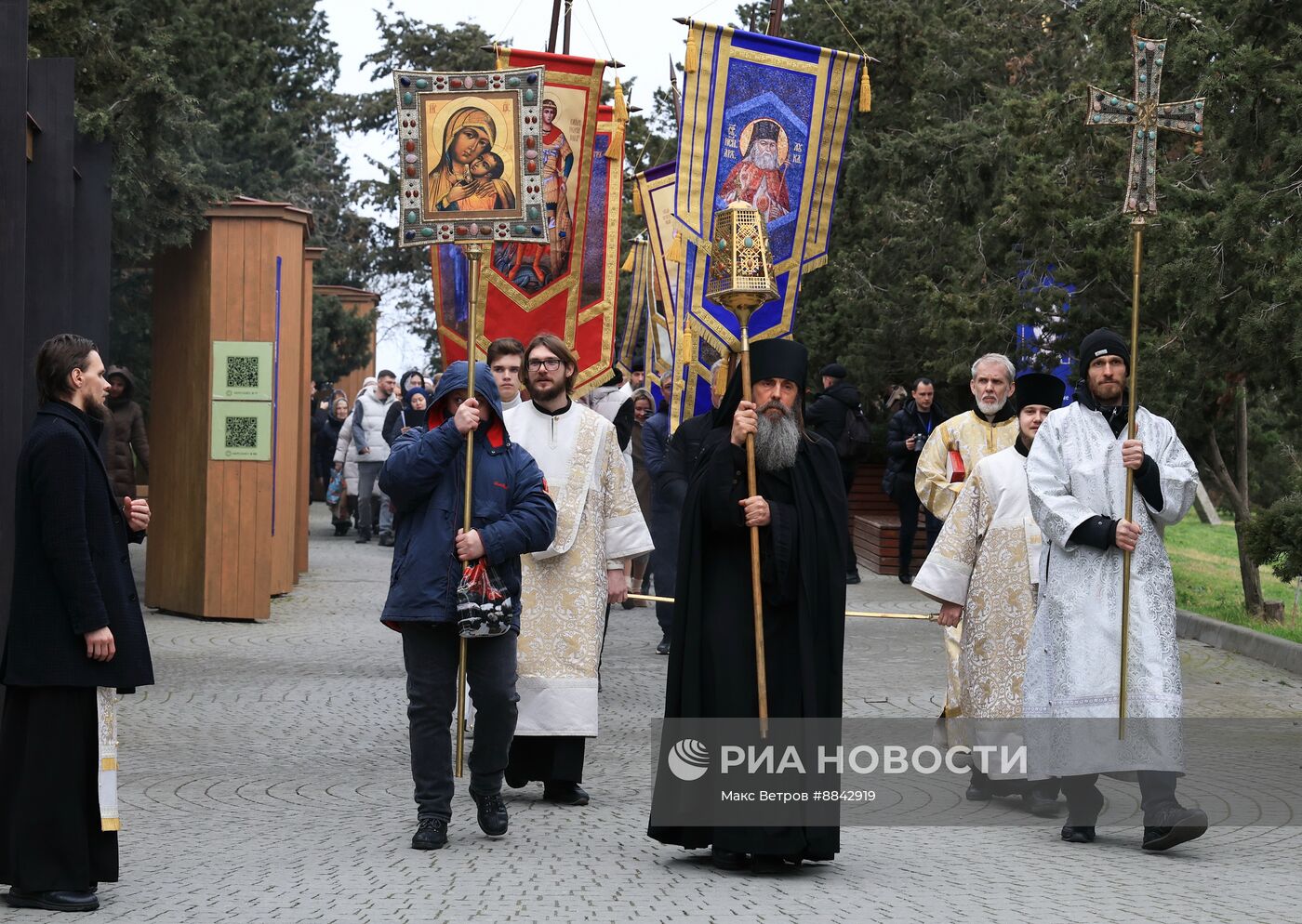 Празднование Крещения в России