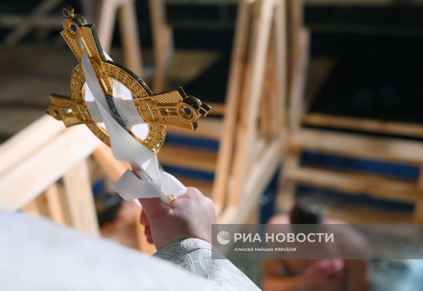 Празднование Крещения в России