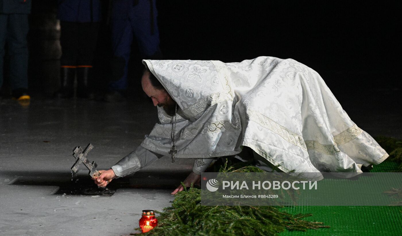 Празднование Крещения в России