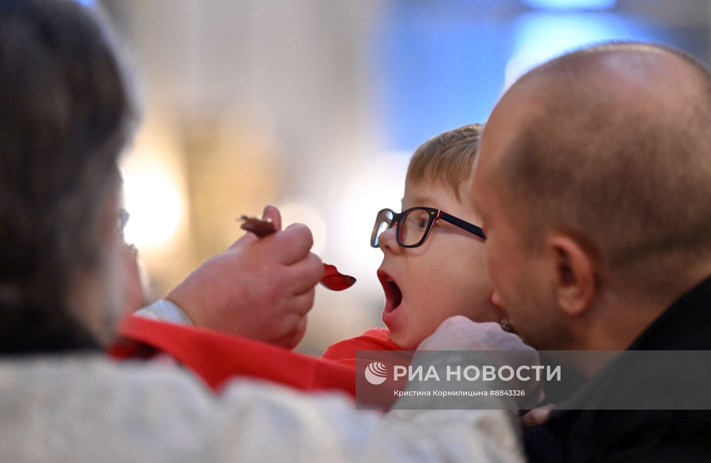 Патриаршее служение и чин освящения воды в праздник Крещения