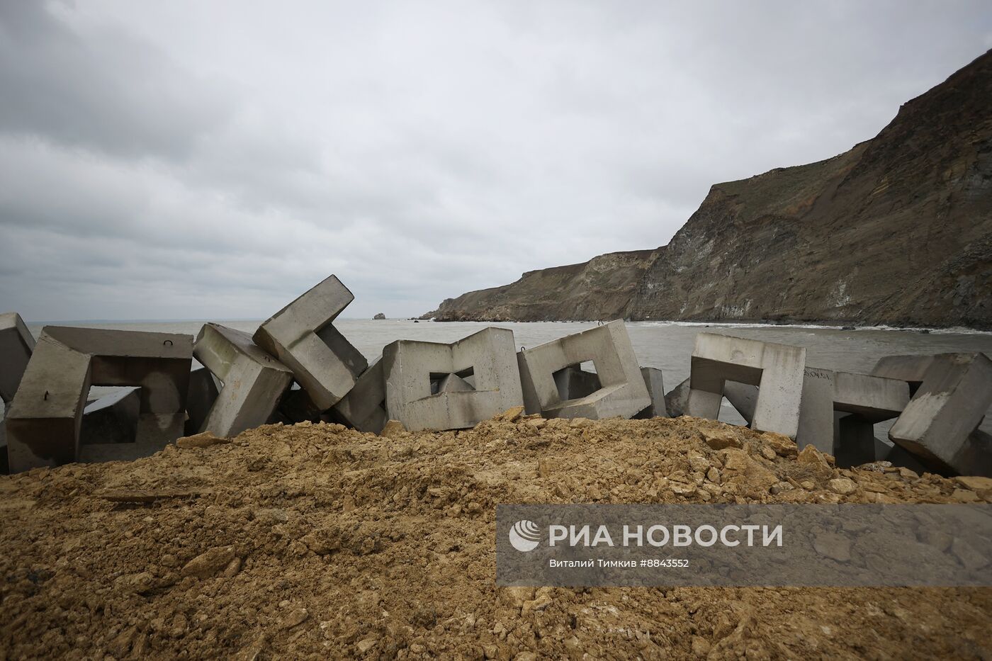 Откачка мазута из танкера " Волгонефть-239"