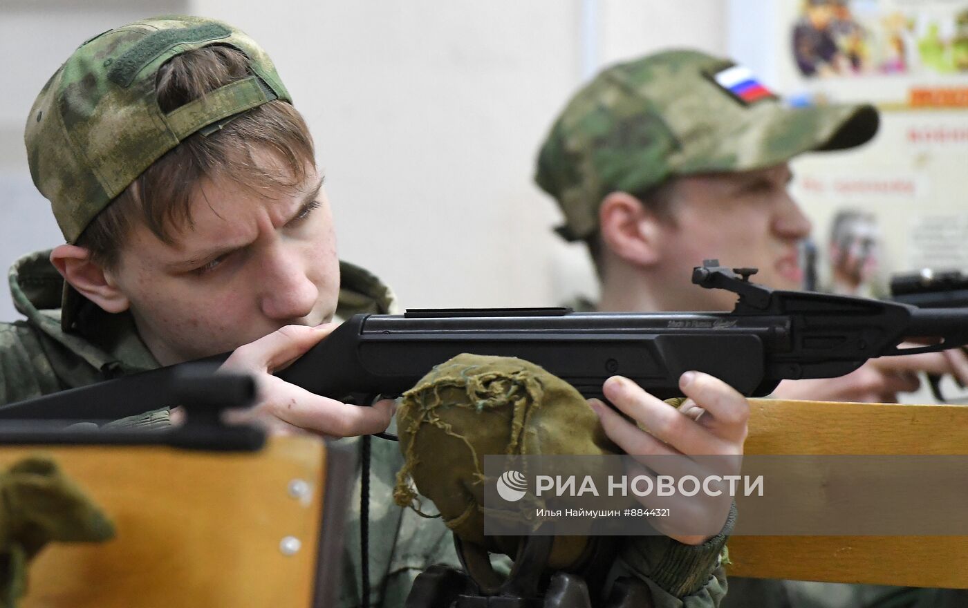 Начальная военная подготовка в школе Красноярского края