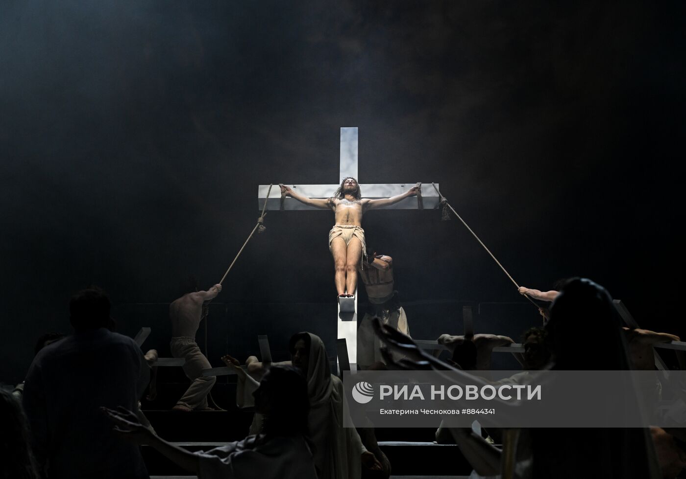 Спектакль "Роман" в театре Российской Армии
