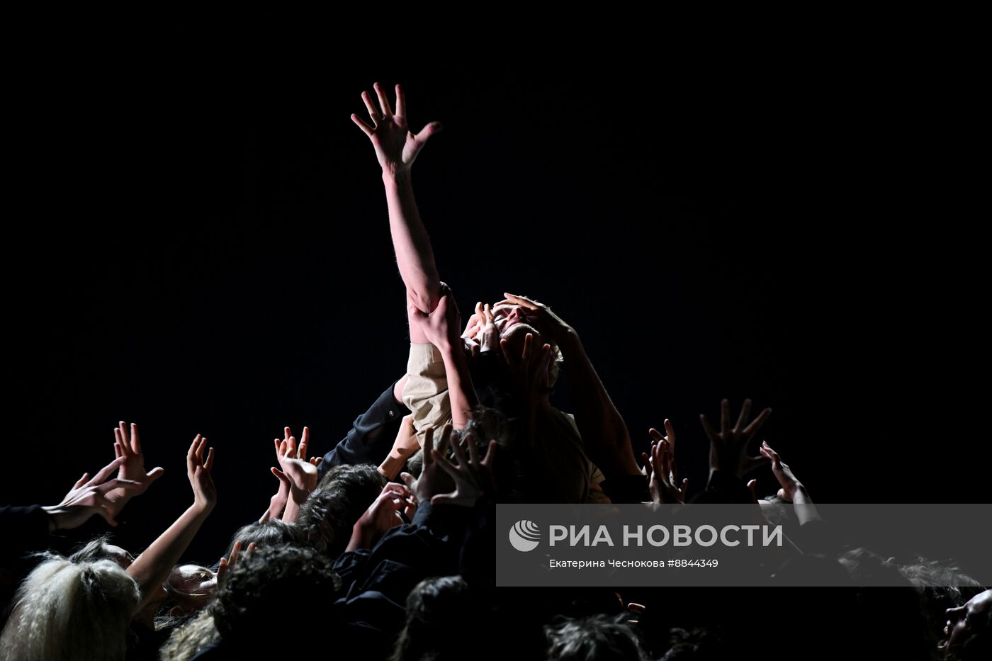 Спектакль "Роман" в театре Российской Армии