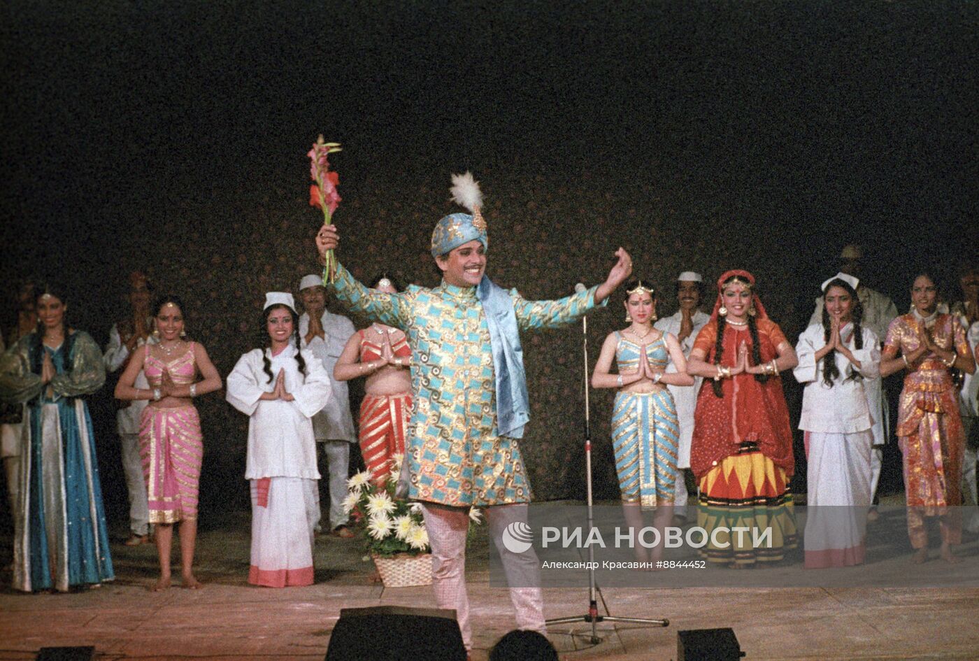 Индийский иллюзионист Продип Чандра Соркар