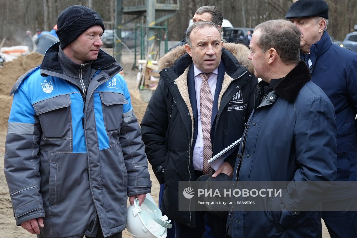 Рабочая поездка зампред Совбеза РФ Д. Медведева в Брянскую область