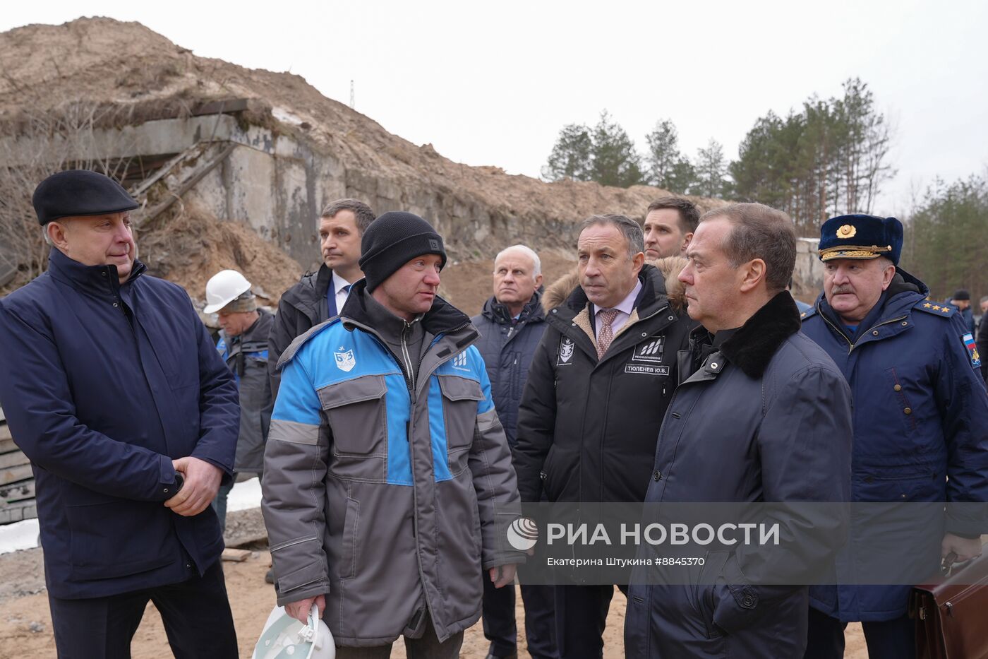 Рабочая поездка зампред Совбеза РФ Д. Медведева в Брянскую область