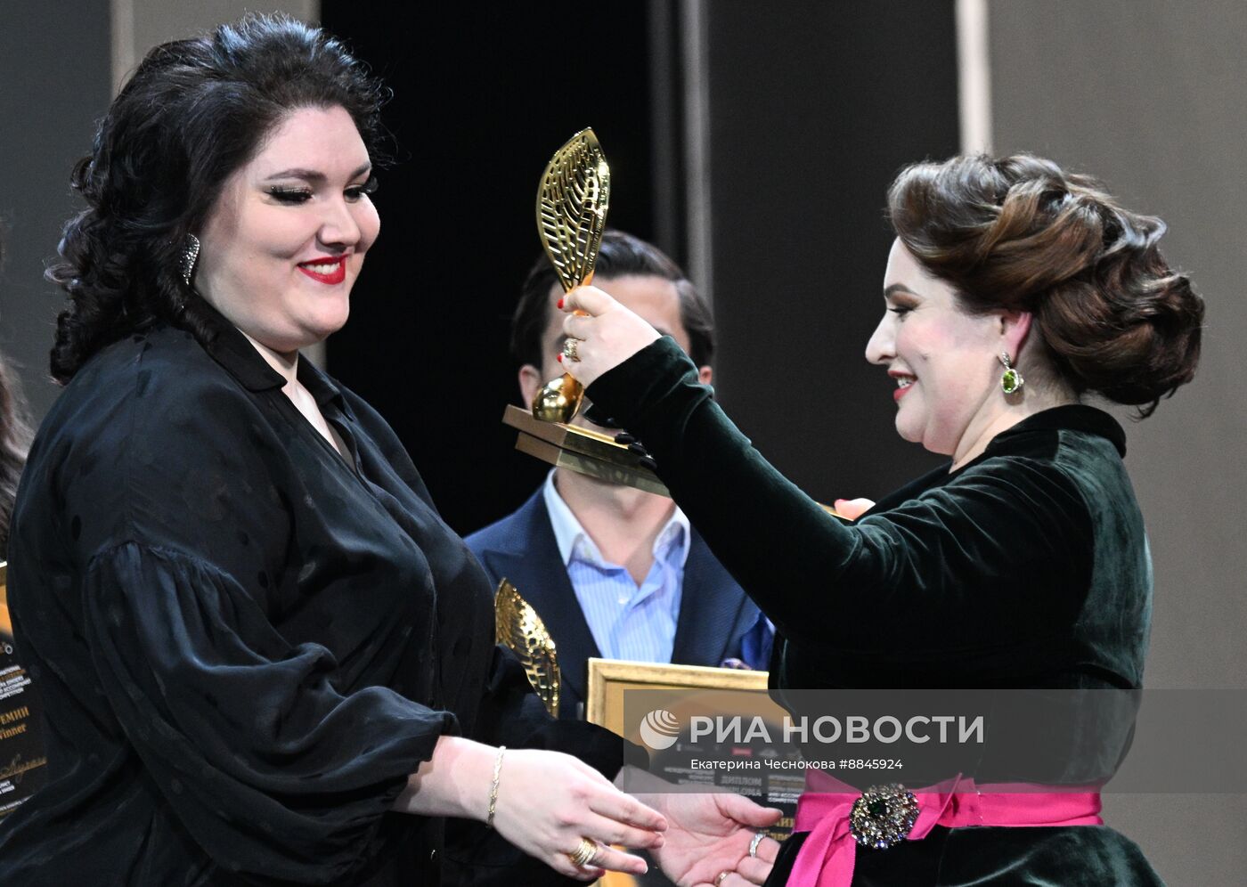 Гала-концерт закрытия международного конкурса вокалистов и концертмейстеров Хиблы Герзмава