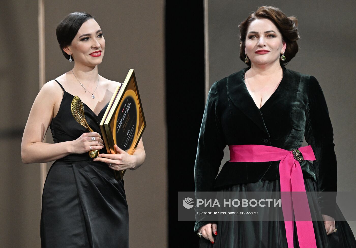 Гала-концерт закрытия международного конкурса вокалистов и концертмейстеров Хиблы Герзмава