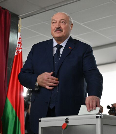 Голосование А. Лукашенко на выборах президента Белоруссии