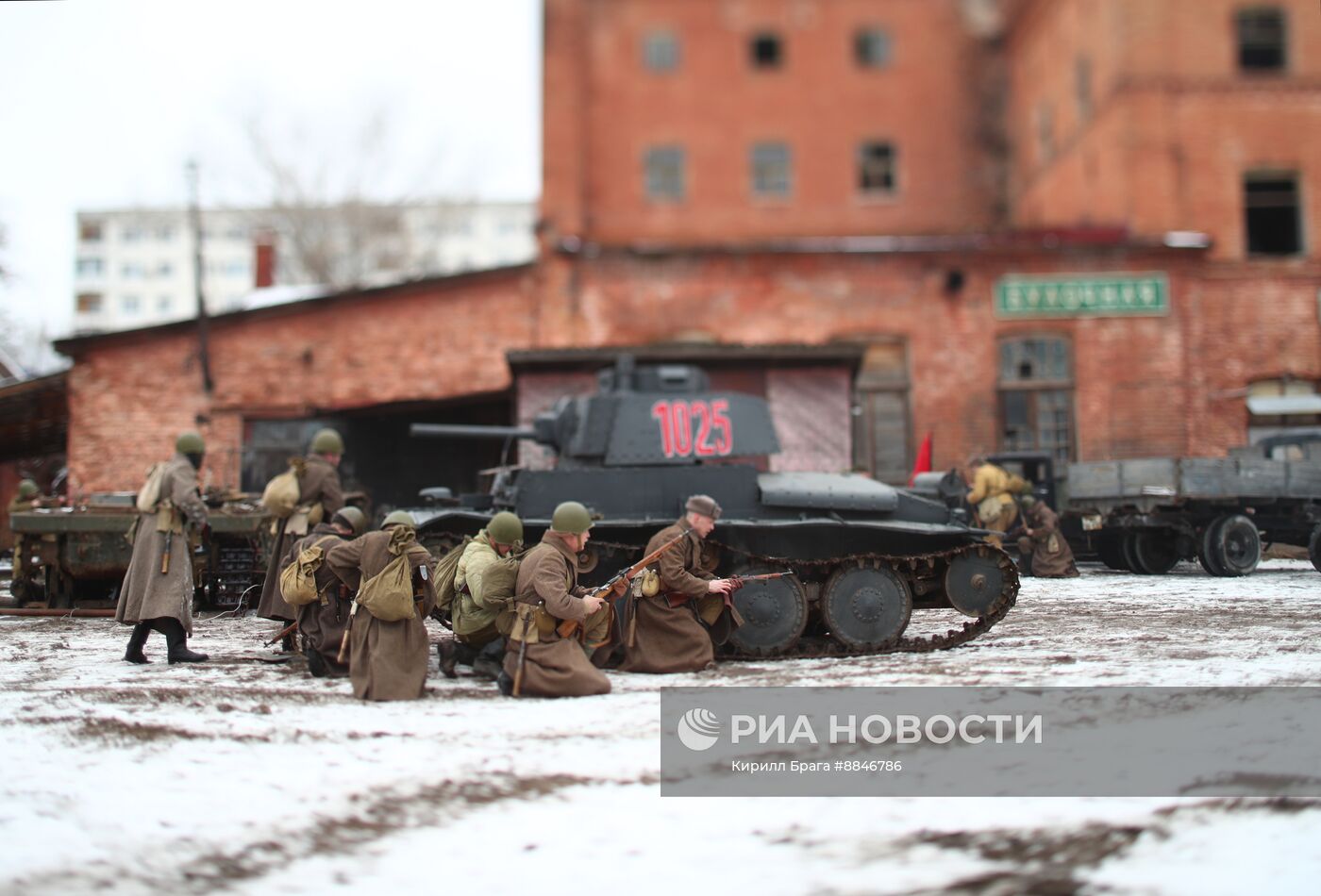 Историческая реконструкция, посвященная 82-й годовщине Сталинградской Победы