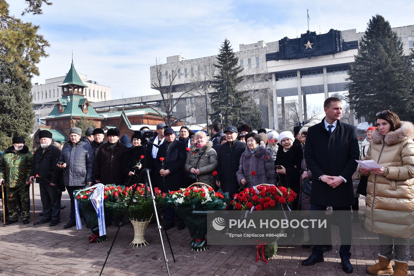 Мероприятия, посвященные годовщине полного снятия блокады Ленинграда