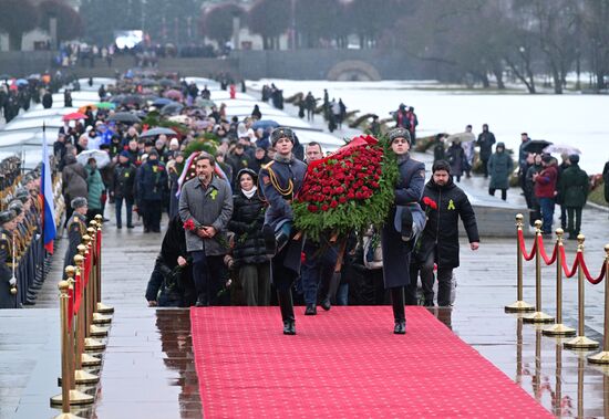 Мероприятия, посвященные годовщине полного снятия блокады Ленинграда