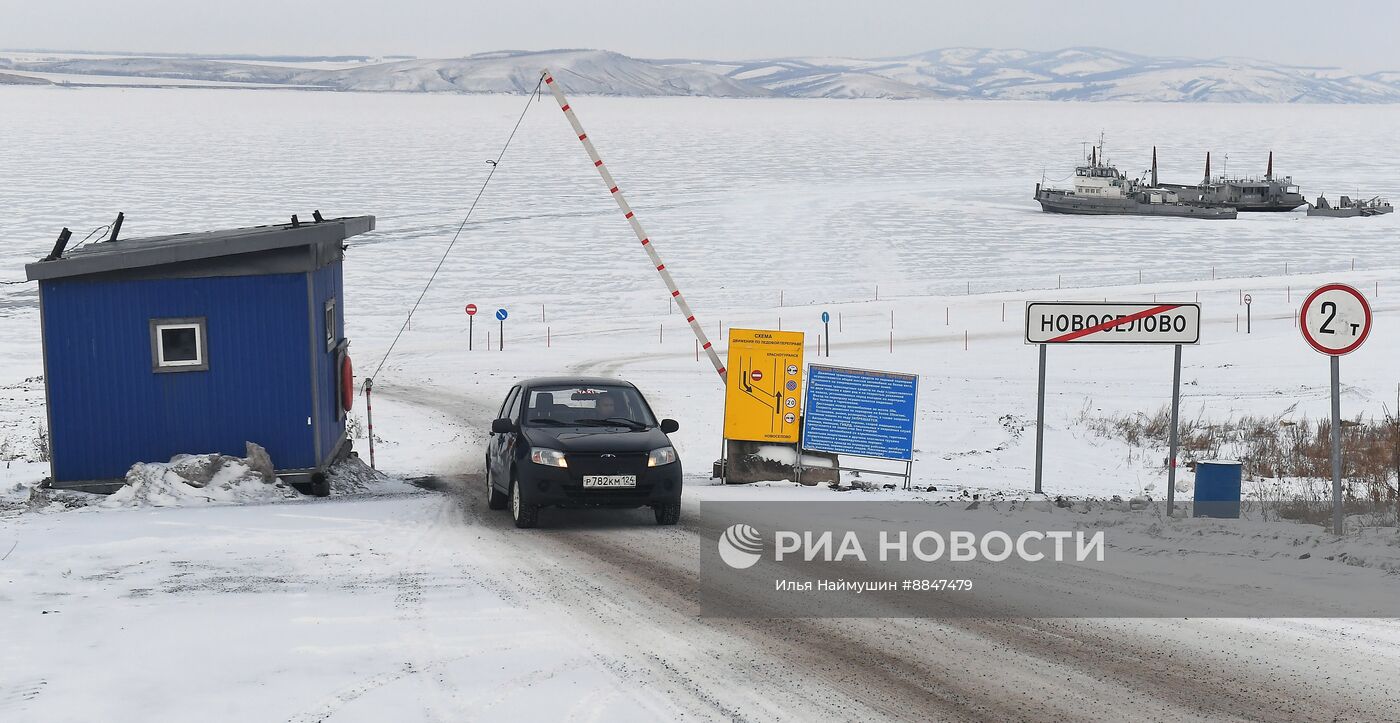 Ледовая переправа через Енисей 