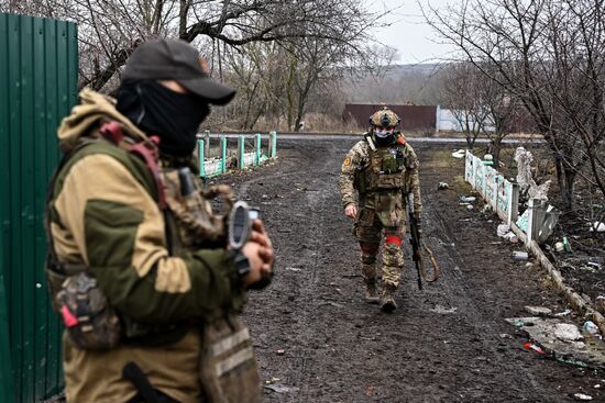 Военнослужащие батальонной тактической группы (БТГР) "Каштана" спецназа "Ахмат" 