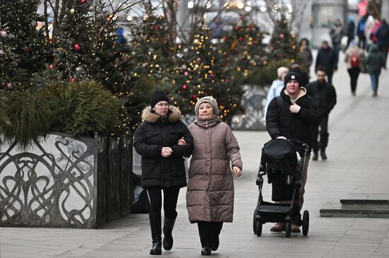 Теплая погода в Москве